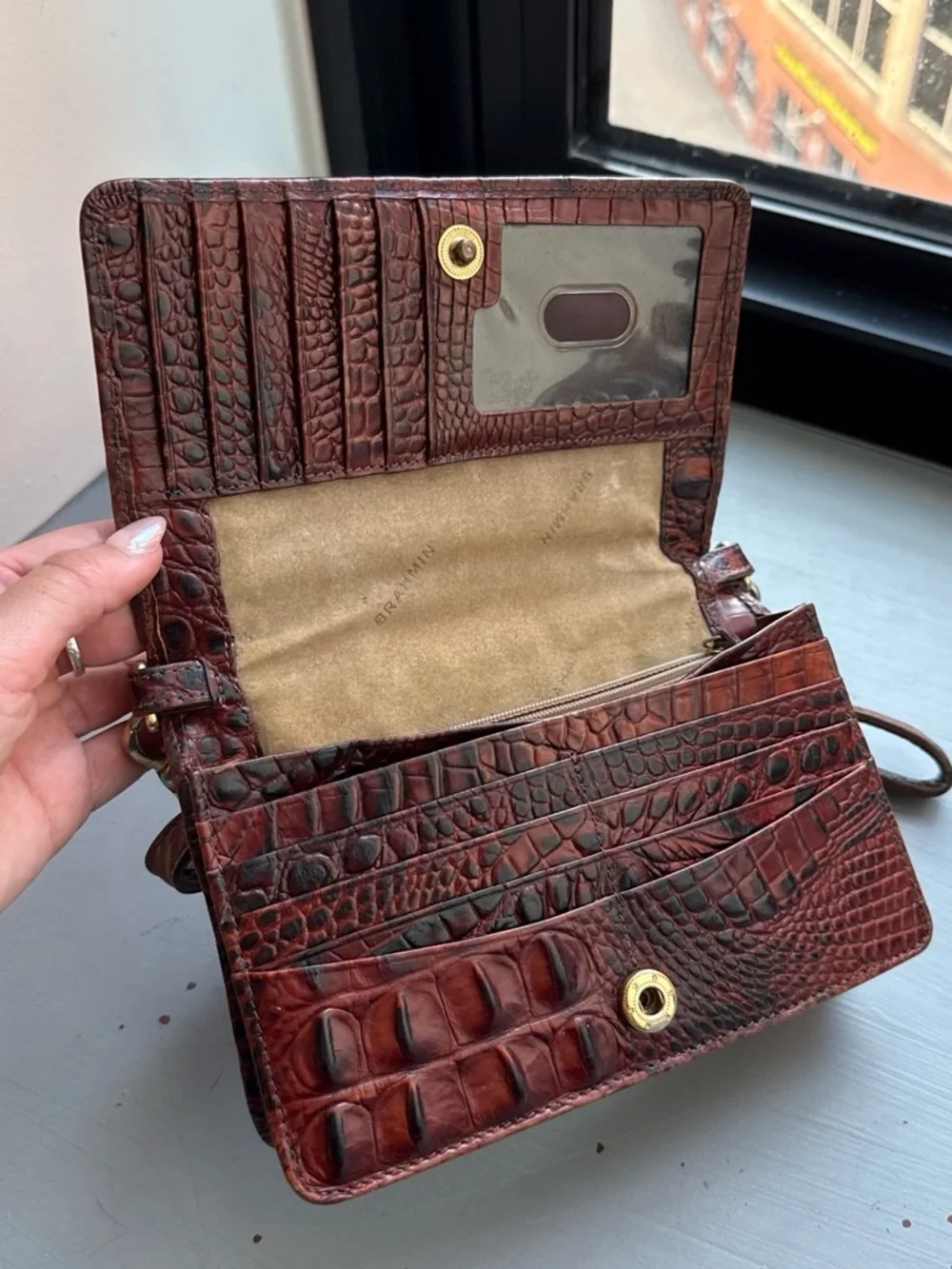 Vintage Brahmin Croc-Embossed Crossbody Wallet in Deep Brown - Picture 1 of 4